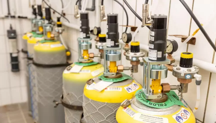 Chlorine cylinders